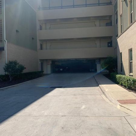 Private, Amazing 1-Bedroom Apt In Central Location Arlington Exterior foto